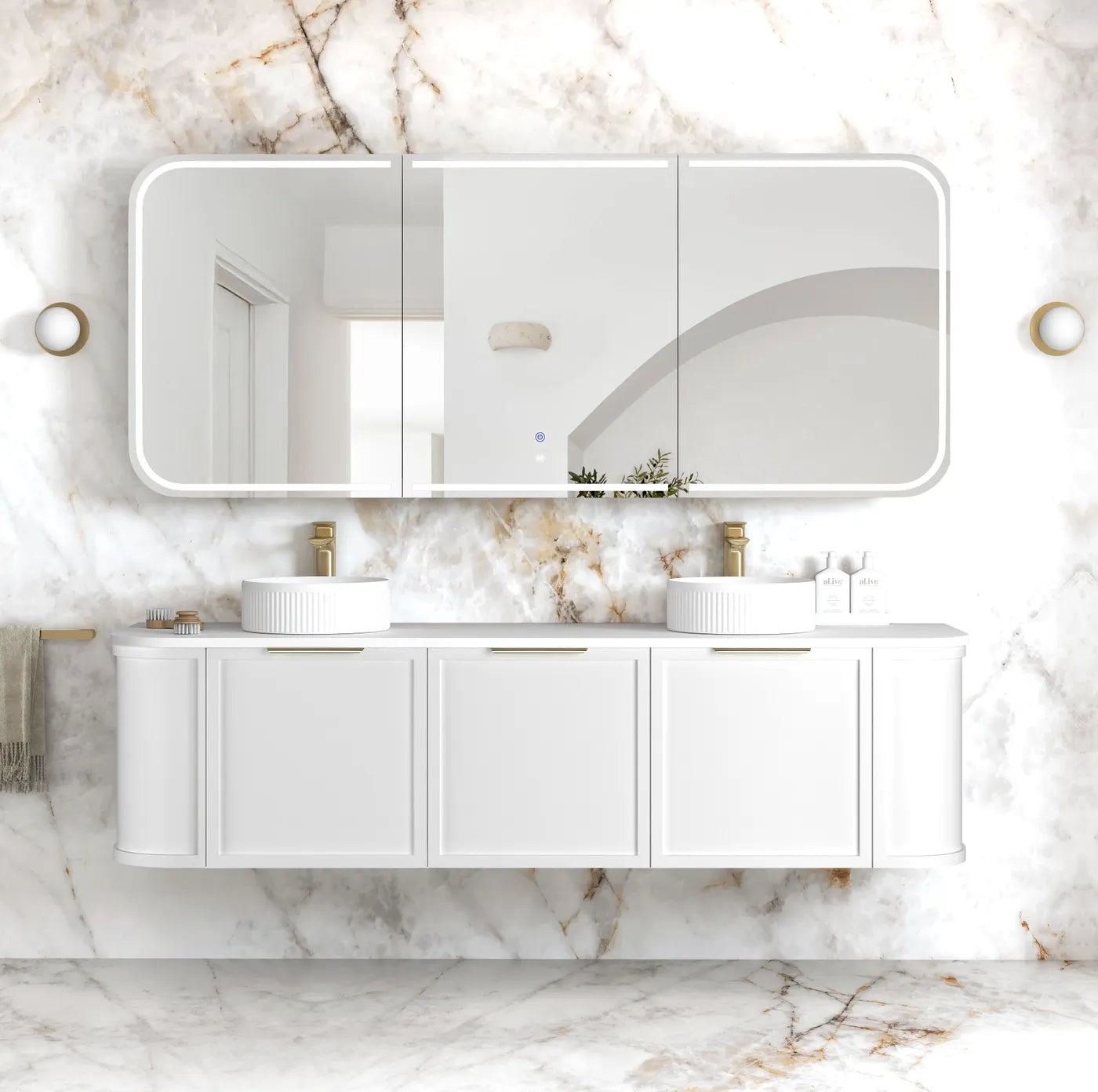 LED Newport Shaving Cabinet Premium Edition