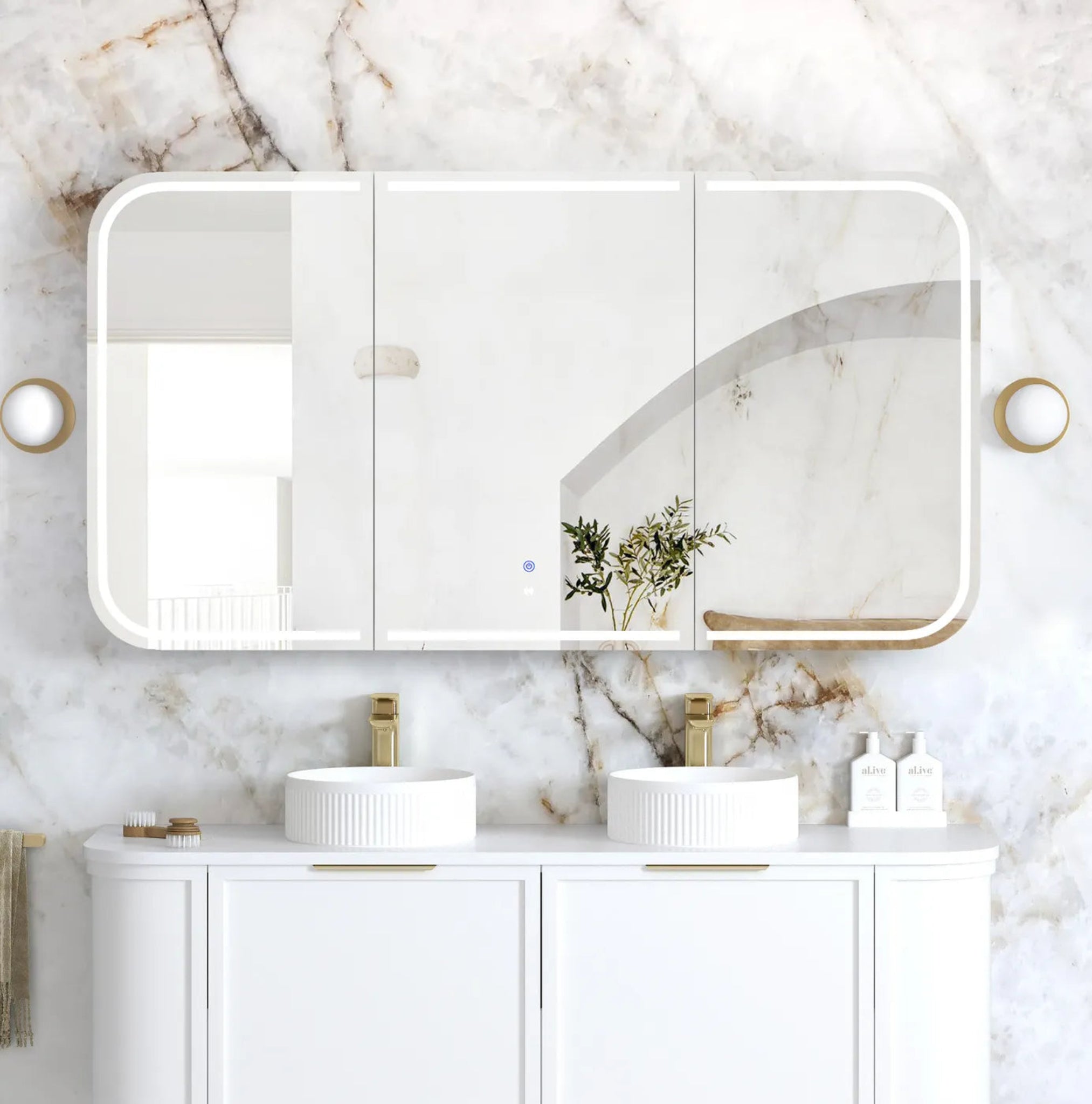 LED Newport Shaving Cabinet Premium Edition