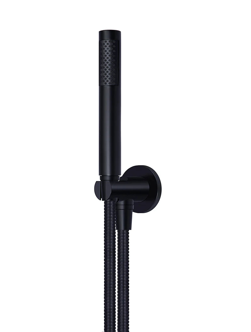 ROUND HAND SHOWER ON FIXED BRACKET